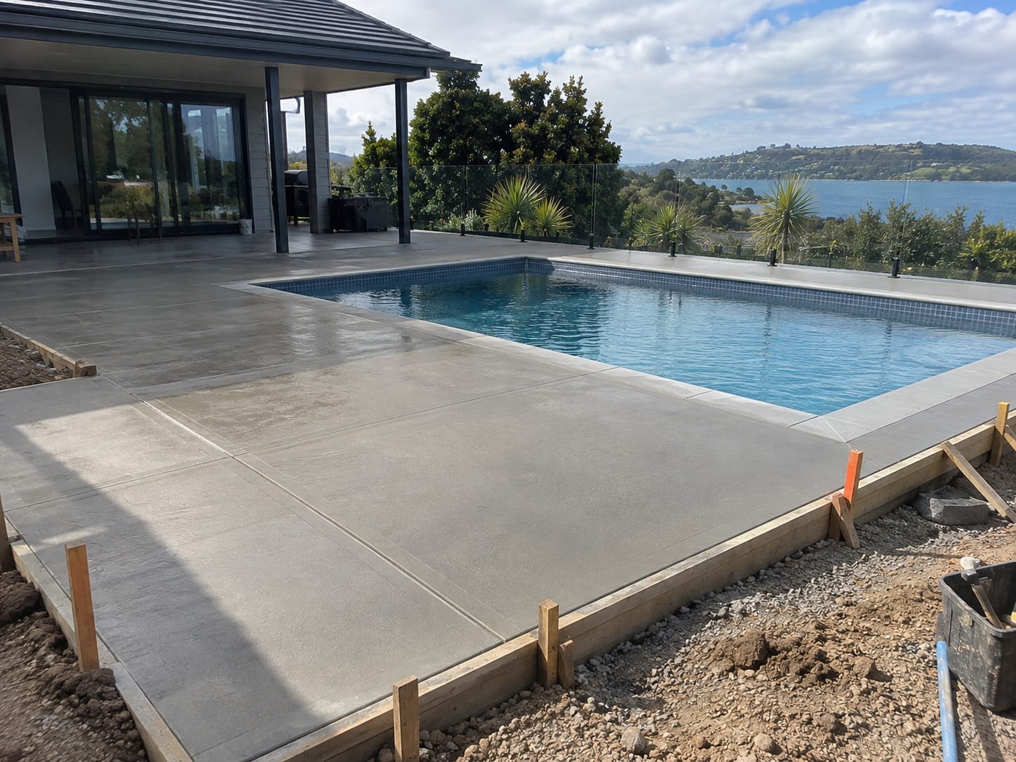 Waiheke concrete pool contractors