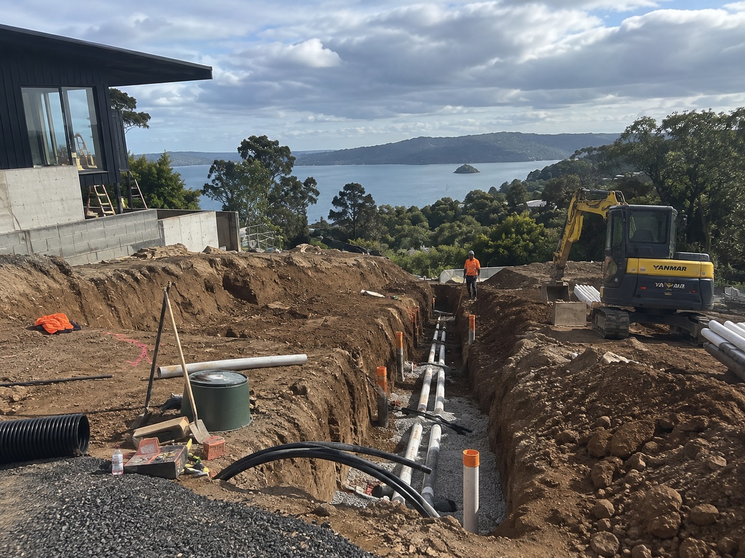 Trenching contractors in Waiheke